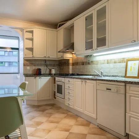 Saldanha Pombaline דירה