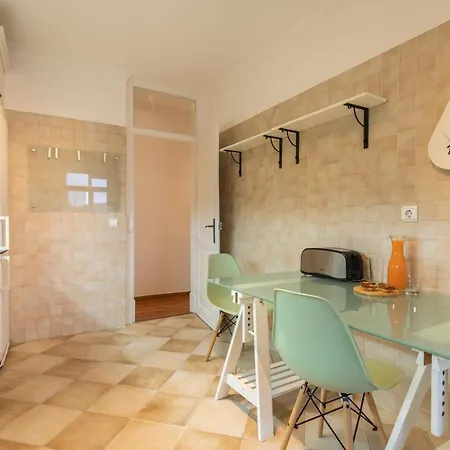 Saldanha Pombaline ליסבון